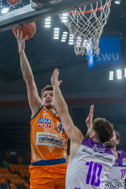 用简短的话 用简短的话