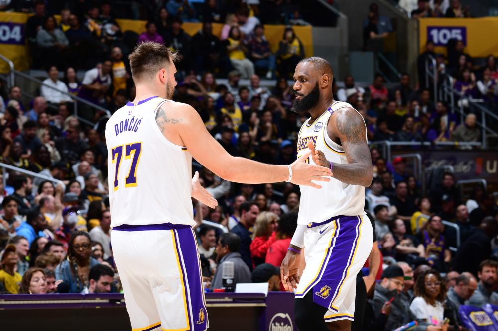 球员不同时 球员不同时