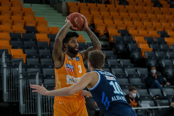 但均未在客 但均未在客